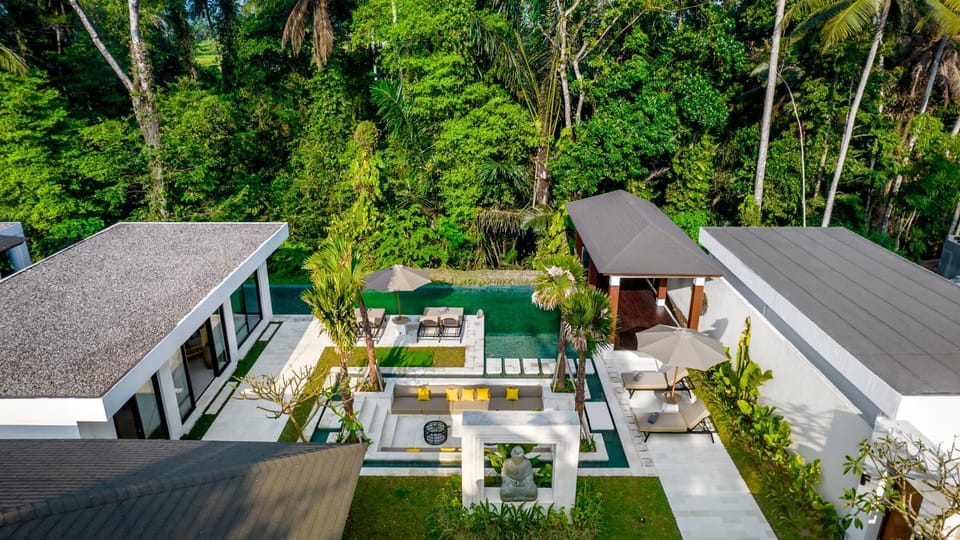 Property building, Natural landscape, View (from property/room), Pool view, Swimming pool, internet