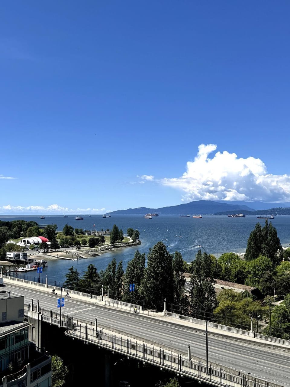Bird's eye view, Mountain view, Sea view