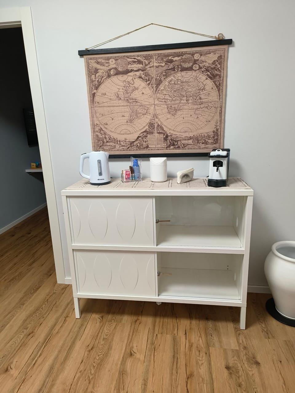 Coffee/tea facilities