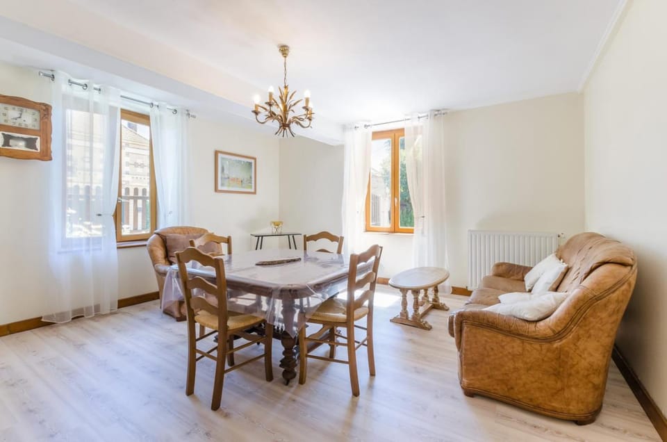 Les pinsons House in Grand Est