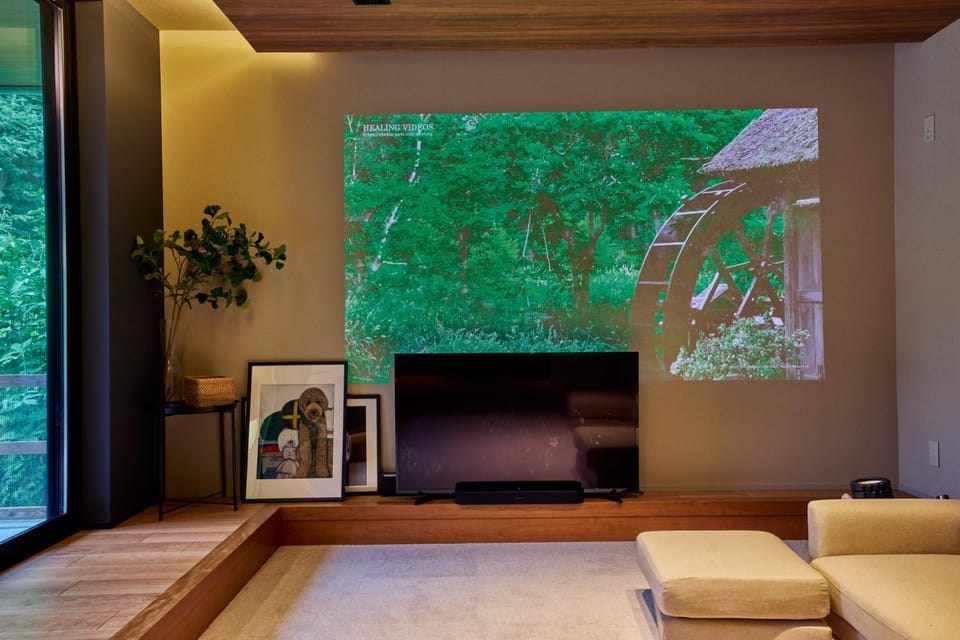 TV and multimedia, Living room, Seating area