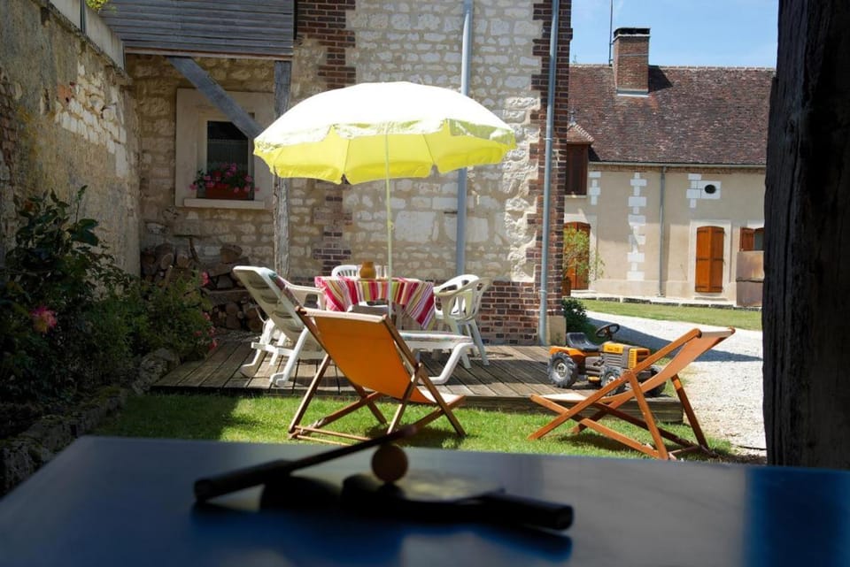 Le bas du buisson fermé House in Grand Est