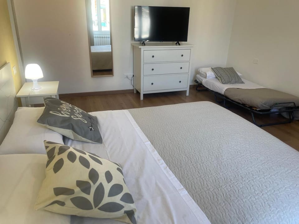 Near Station-Terre d'aMare Liguria 2 Apartment in La Spezia