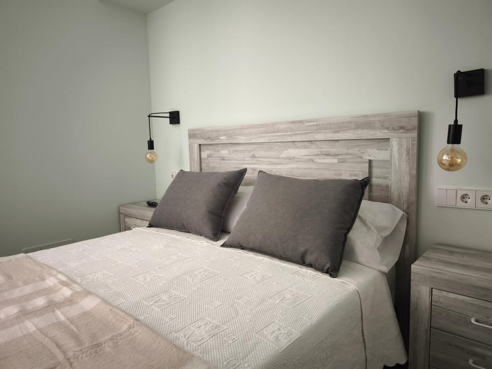 Bed, Other