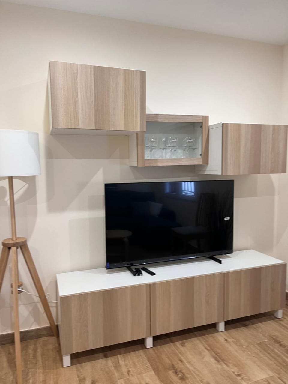 Communal lounge/ TV room, TV and multimedia