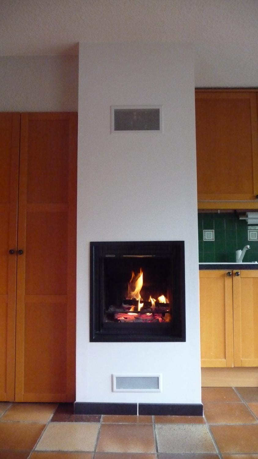 Property building, BBQ facilities, Garden, Coffee/tea facilities, Seating area, Swimming pool, Parking, fireplace, flat iron, internet, storage, stove, sunbed, kitchen