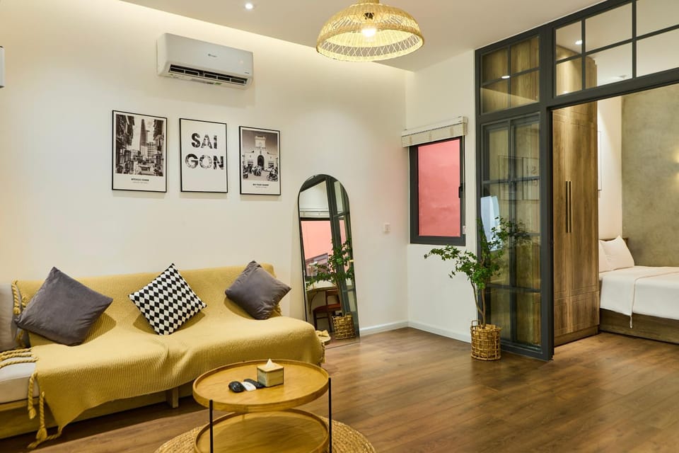 Bed, Coffee/tea facilities, Living room, Photo of the whole room, Seating area, Bedroom, air conditioner