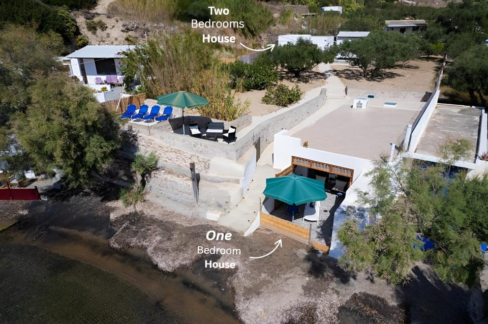 Property building, Day, Natural landscape, Bird's eye view, Street view