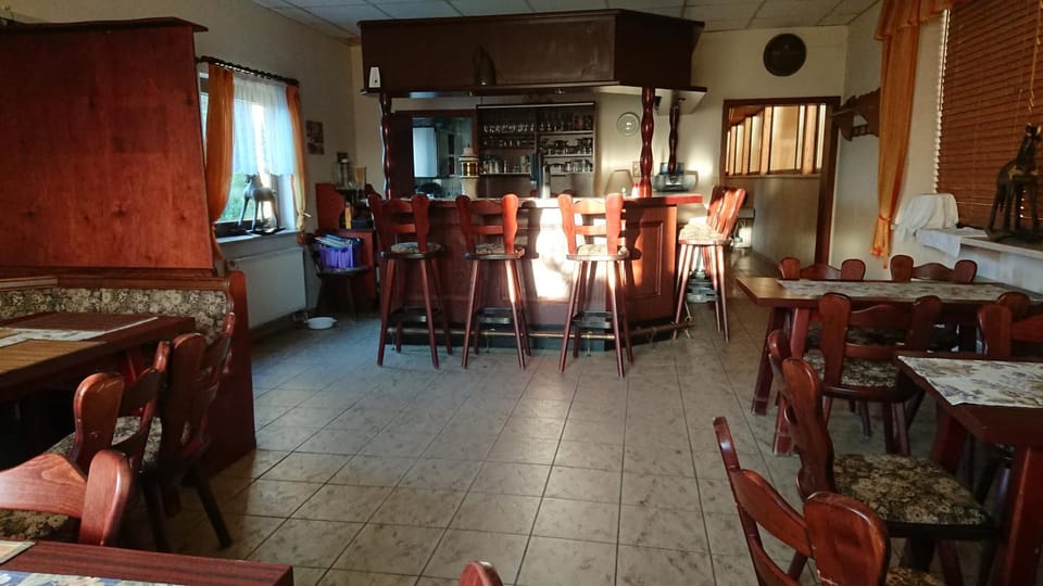 Lounge or bar