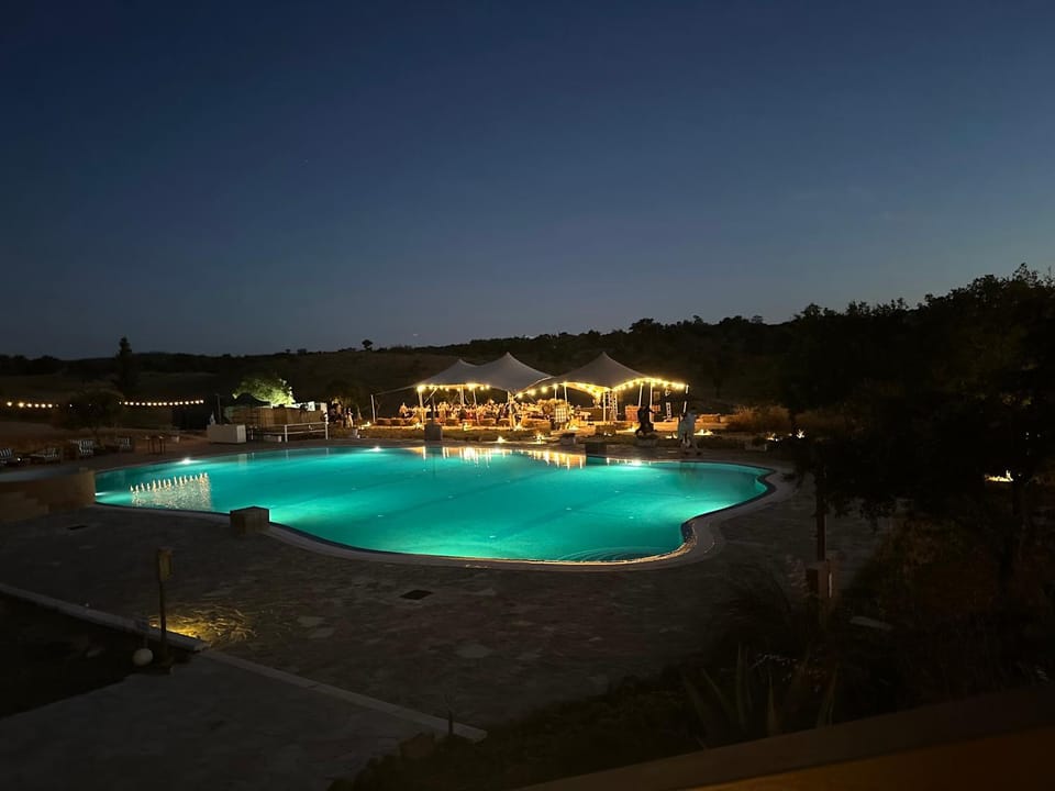Mama Adama, Alpaca Farm And B&B Bed and Breakfast in Setubal District