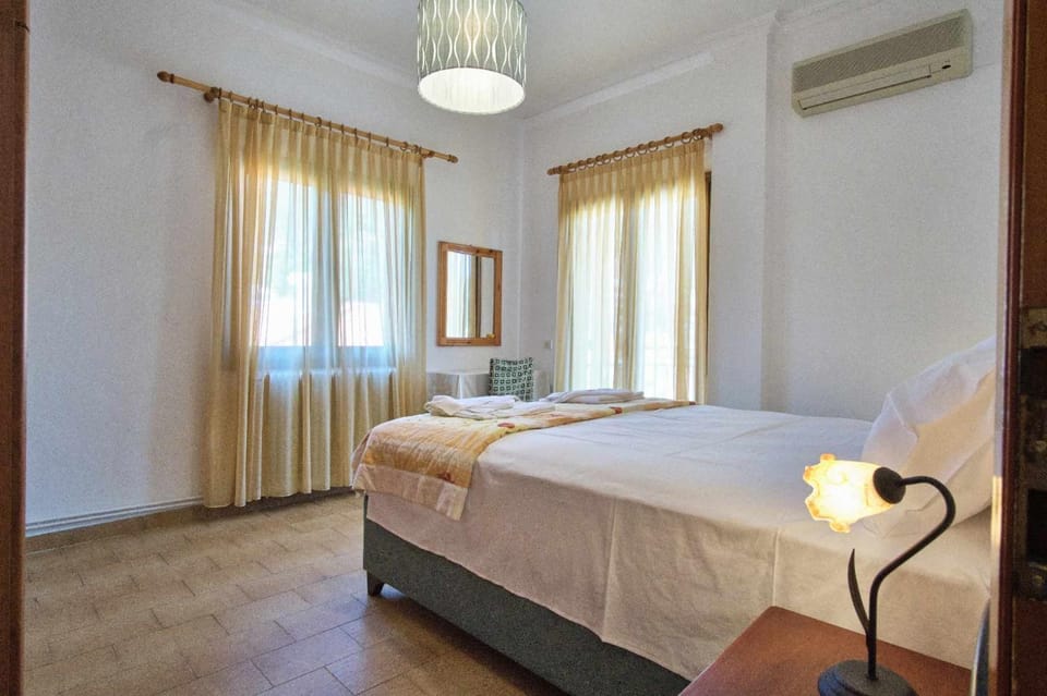 Noname House Apartment in Peloponnese, Western Greece and the Ionian
