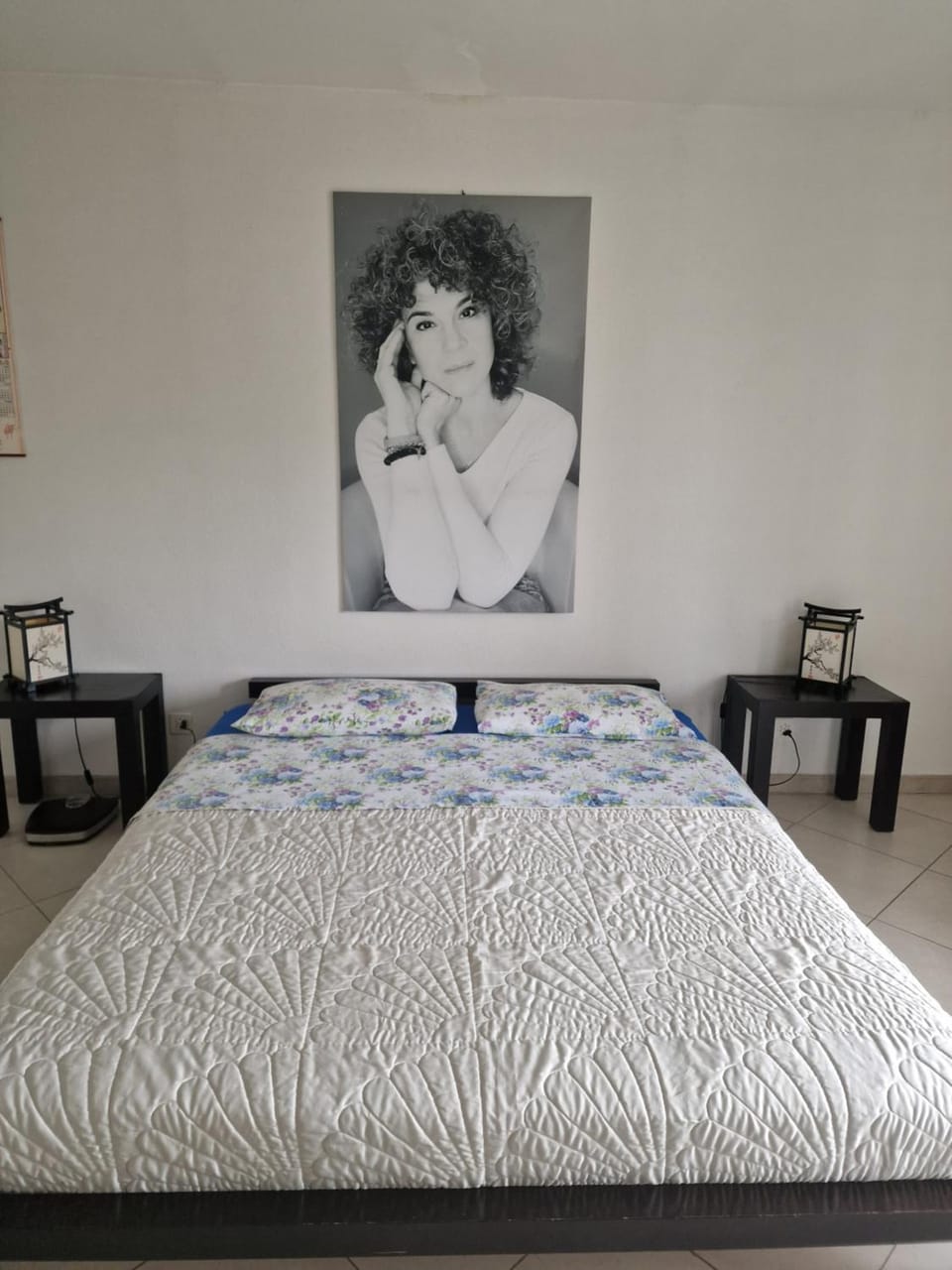 Bedroom, safe
