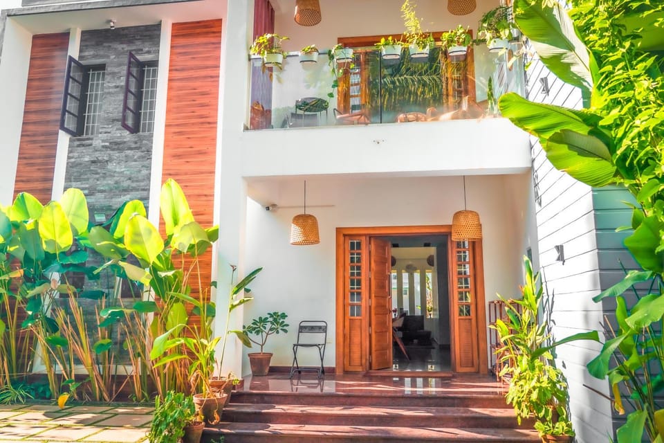 Property building, Garden, Garden view