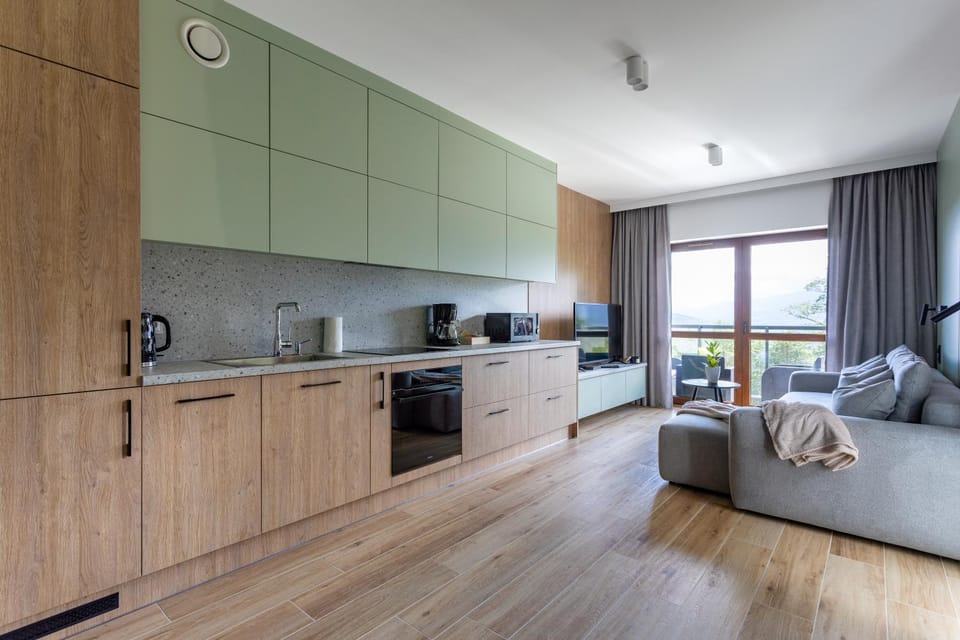 Kitchen or kitchenette, Seating area
