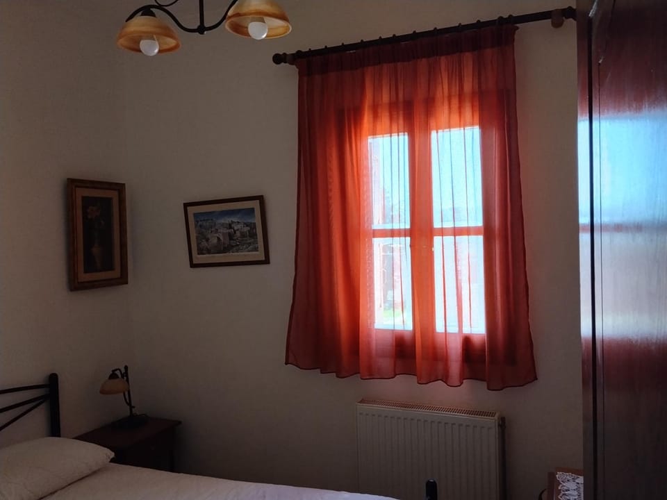 Avgonima Family's Rooms I House in Decentralized Administration of the Aegean