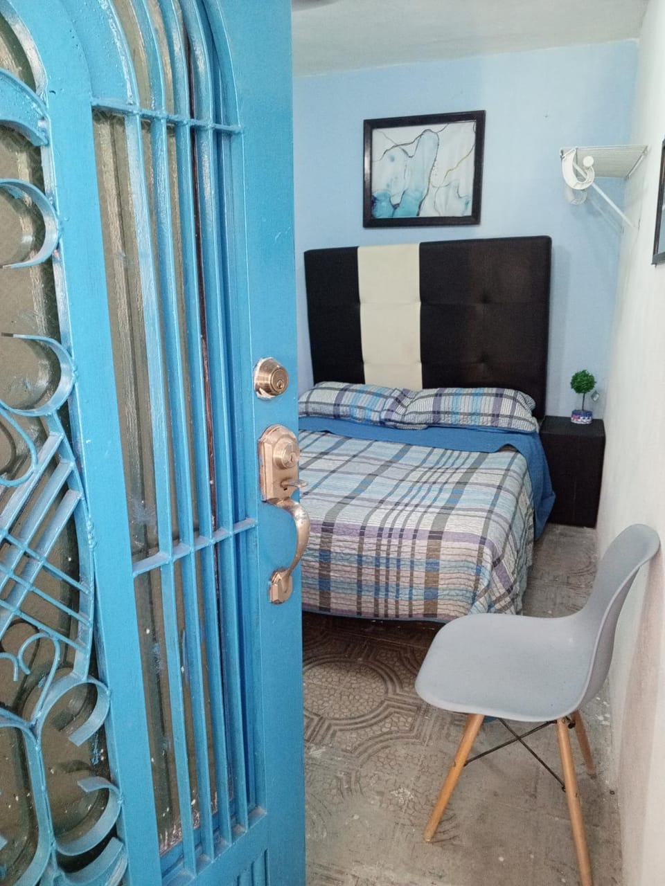 Recámara comodísima y pequeña Apartment in Monterrey