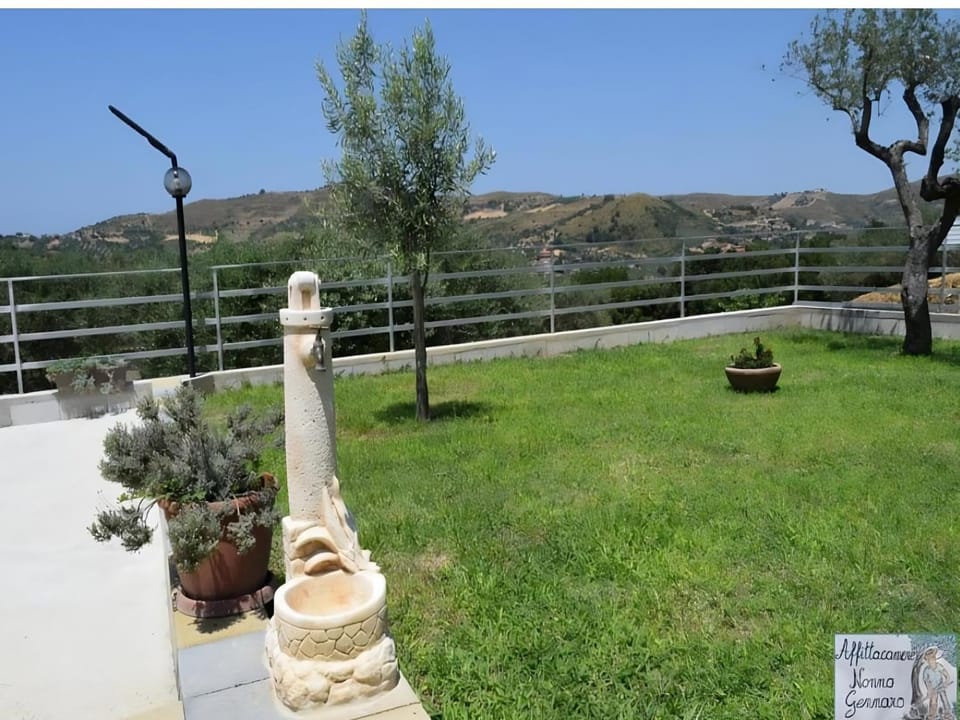 Garden, Garden view