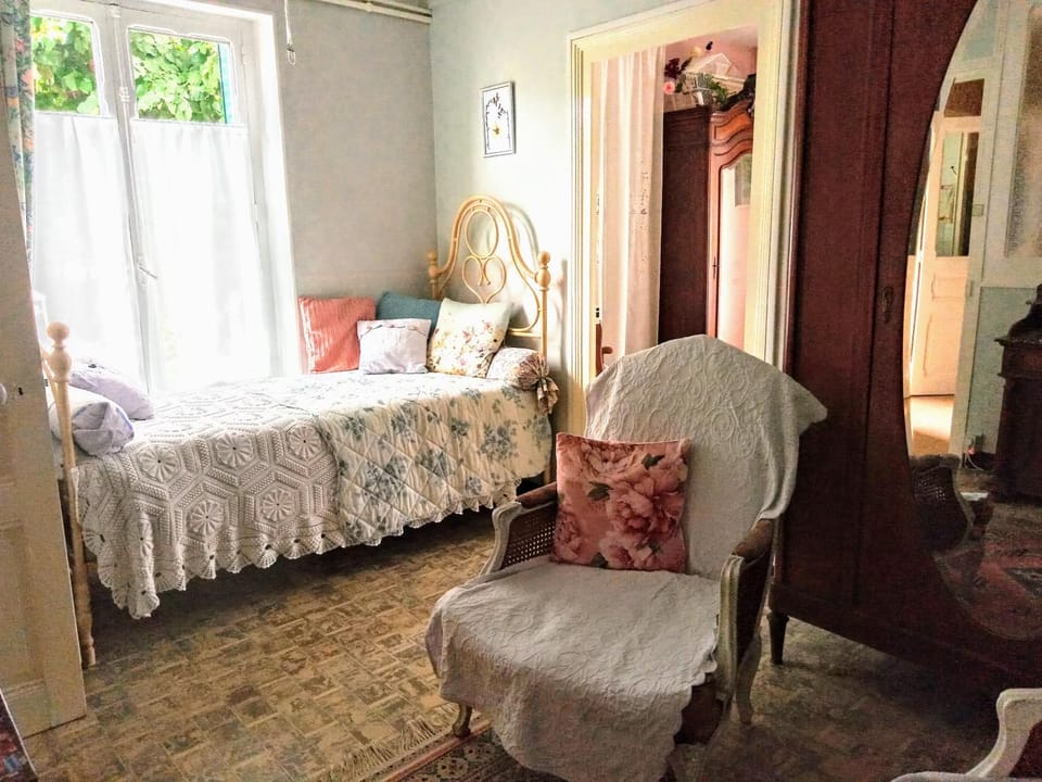 Rosalie Cottage Apartment in Auvergne-Rhône-Alpes
