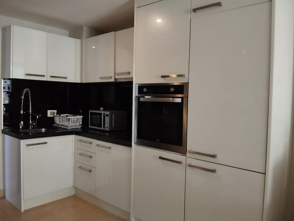 Centara Avenue 2 Bedrooms Pool View Apartment in Pattaya City