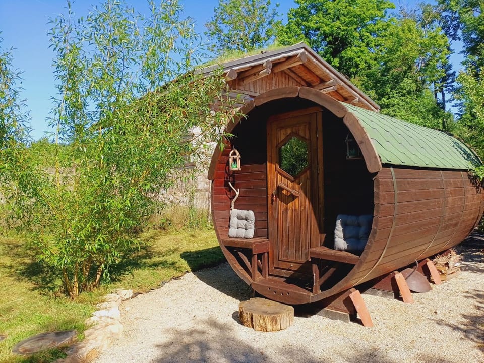 Lagarta , la buche Chalet in Jura