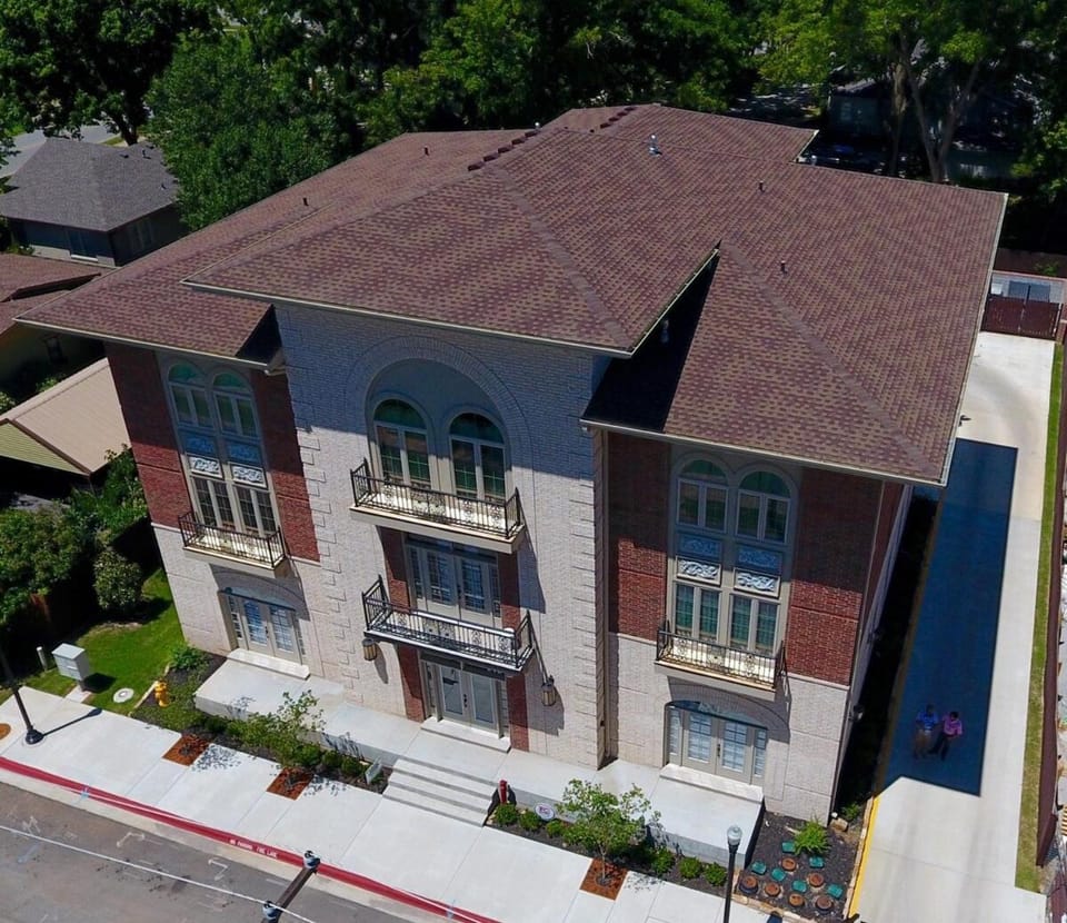 Downtown Square, Key Restaurants Luxury Treat! 11 House in Rogers