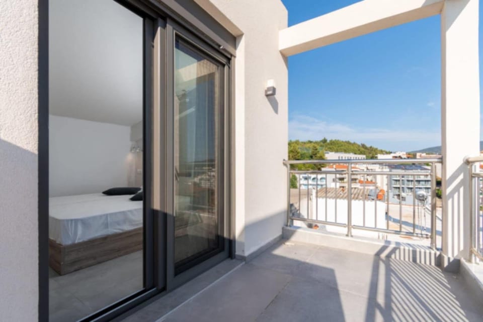 Natural landscape, Balcony/Terrace, Photo of the whole room