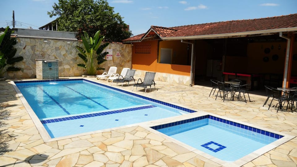 Day, Swimming pool, sunbed