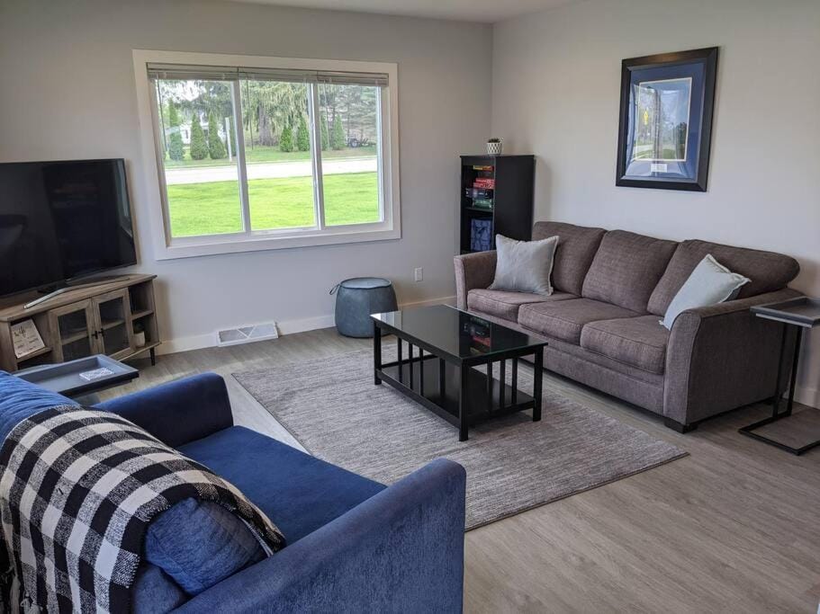Renovated 2bed-1bath home, Lake WI, Ferry, Devil's Lake! House in Merrimac