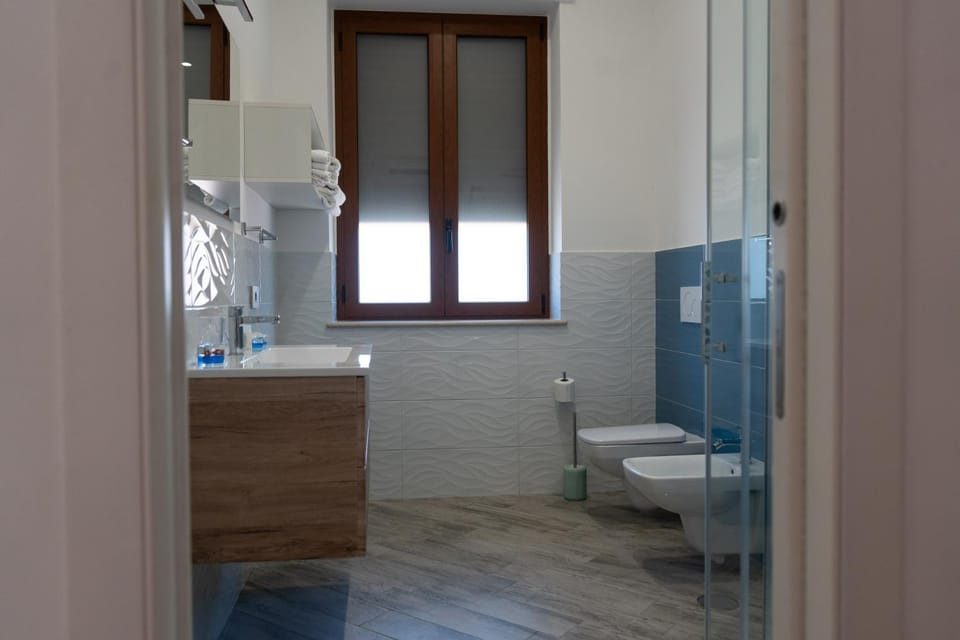 Shower, Toilet, Bathroom, bidet