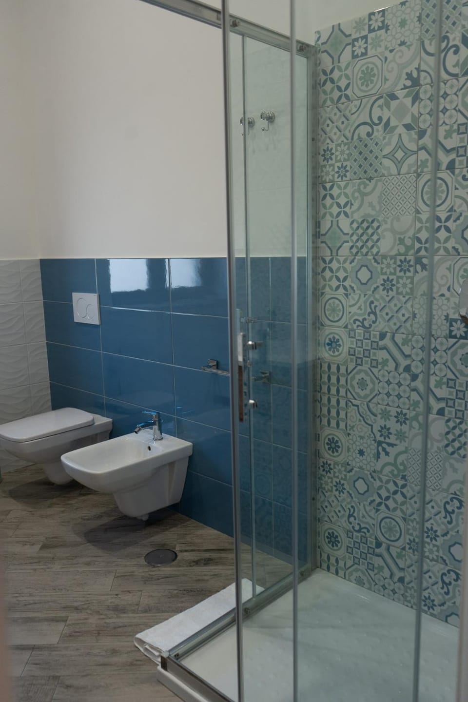 Shower, Toilet, Bathroom, bidet