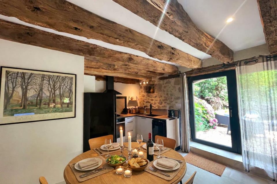La Maison d'Emile- le Gîte- La Clef de la Grange House in Occitanie