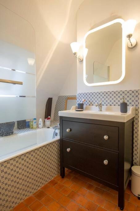 Appartement de caractère au cœur du vieux Tours Apartment in Tours
