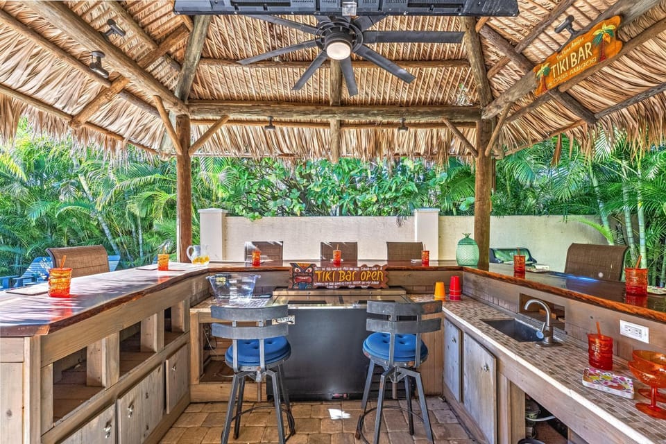 Casamigos - 1805 House in Sarasota