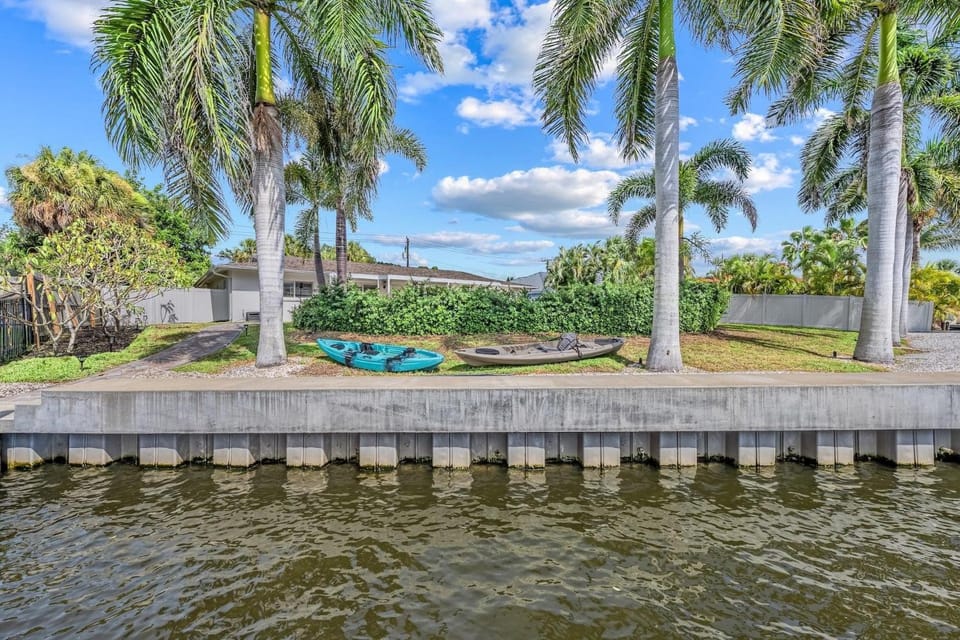 Blu Sky Cottage - 5037 House in Siesta Key