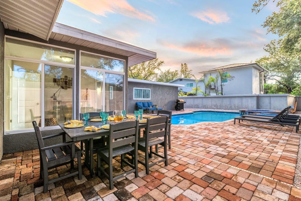 Coral Breeze - 4576 House in Siesta Key
