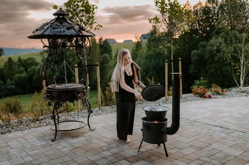 Day, People, Natural landscape, BBQ facilities