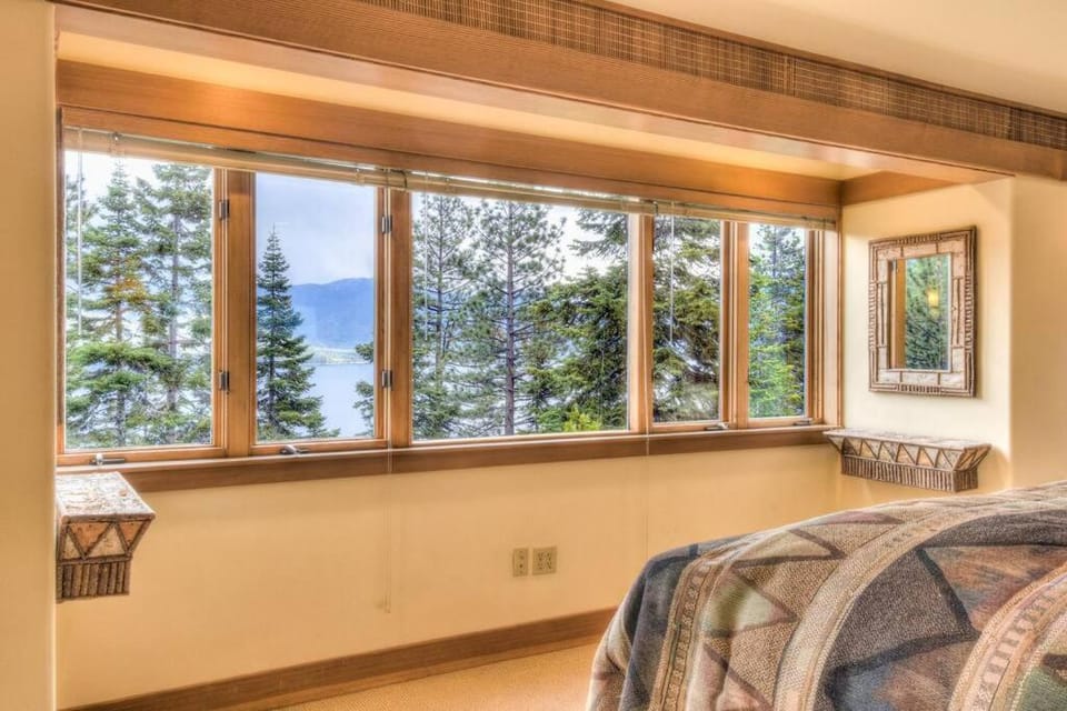 Bed, Natural landscape, Bedroom, Lake view, Mountain view