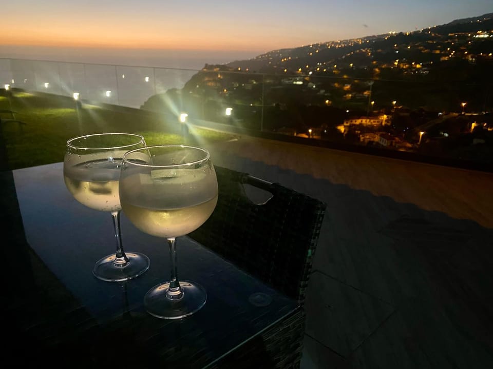 View (from property/room), Balcony/Terrace