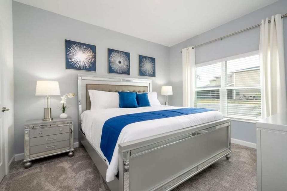 Fantastic 4 Bd w Pool at Storey Lake Resort 2709 House in Kissimmee