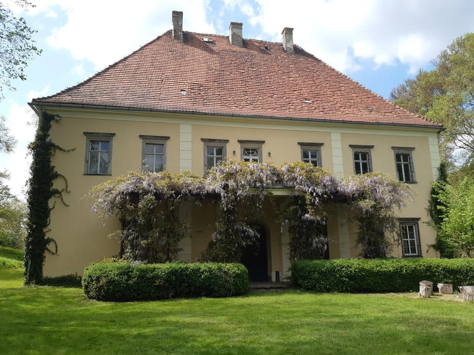Pałac Lasów Hotel in Saxony