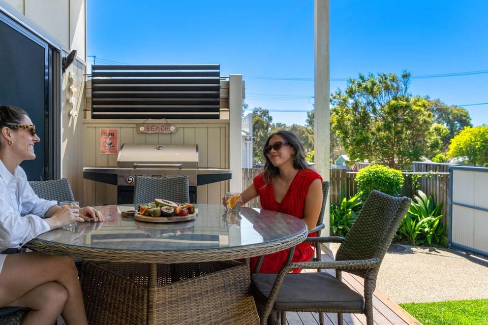 Delightful Dicky Beach Holiday House House in Sunshine Coast