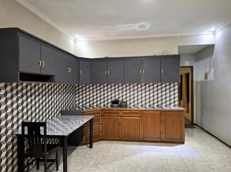 villa romi Villa in Cisarua