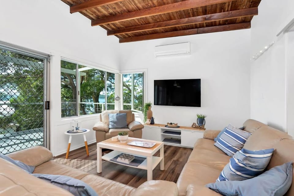 Sally - A Hidden Oasis in Salamander Bay House in New South Wales