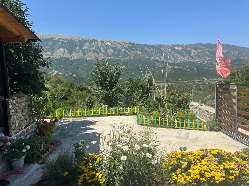 Garden view, Mountain view