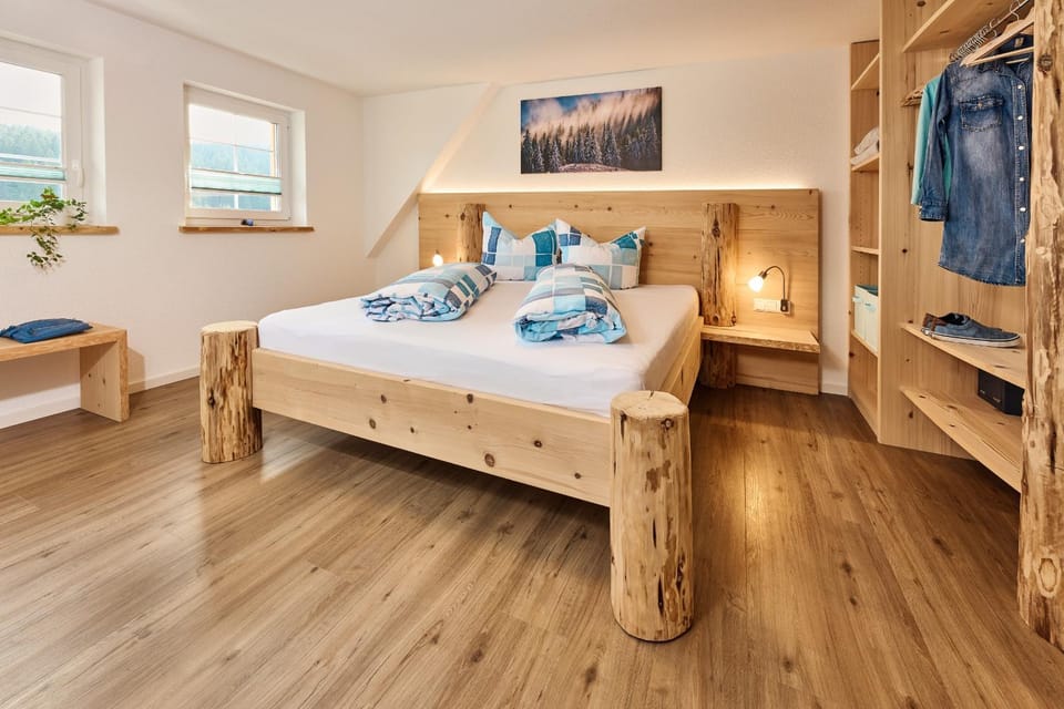 Living room, Bedroom