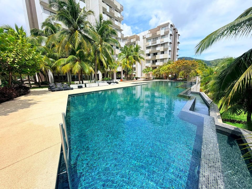 By The Sea@Side Seaview n swimming pool view #133A Apartment in Batu Ferringhi, Penang, Malaysia