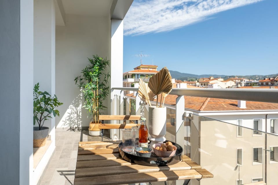 Balcony/Terrace, Balcony/Terrace