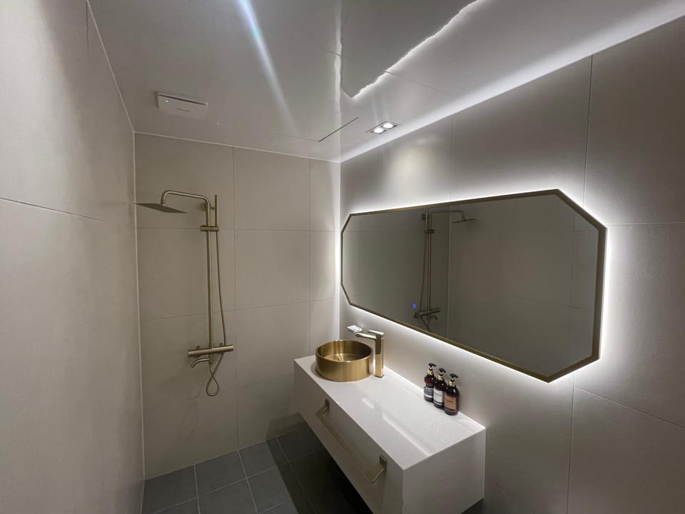 Suwon Hotel Insta Motel in Gyeonggi-do