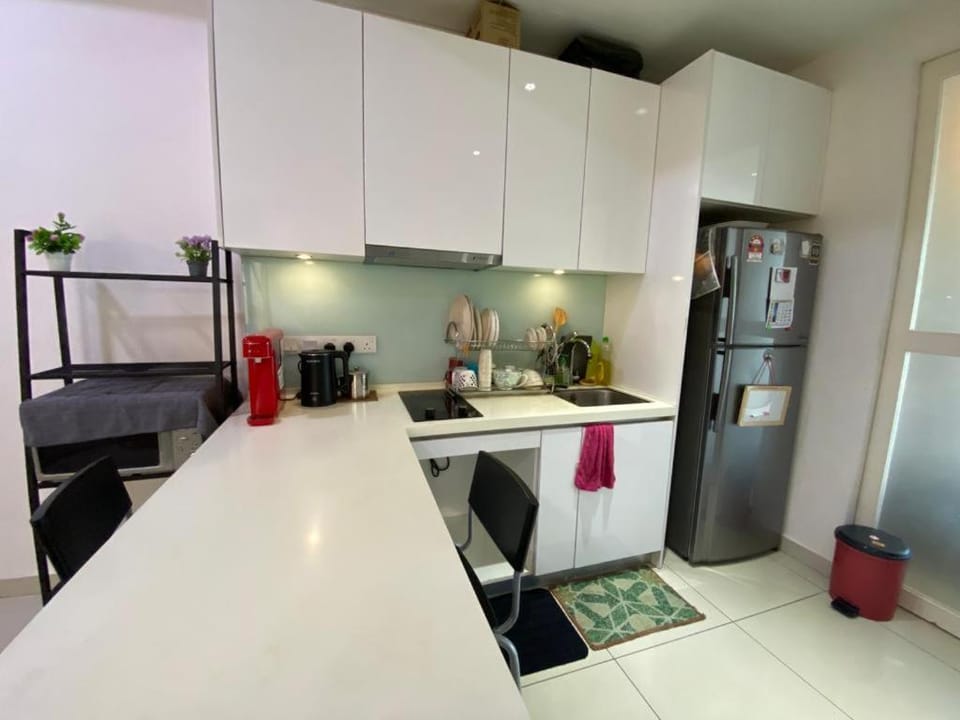 Islamic Santai Santai Homestay - Centrus Soho Cyberjaya Apartment in Selangor, Malaysia