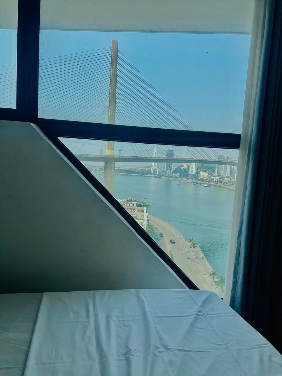 Bed, Natural landscape, Photo of the whole room, Bedroom, Sea view